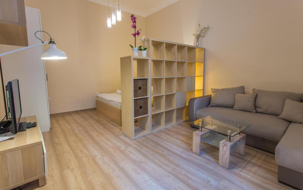 Yo Pauley! Apartment Budapest Exterior photo